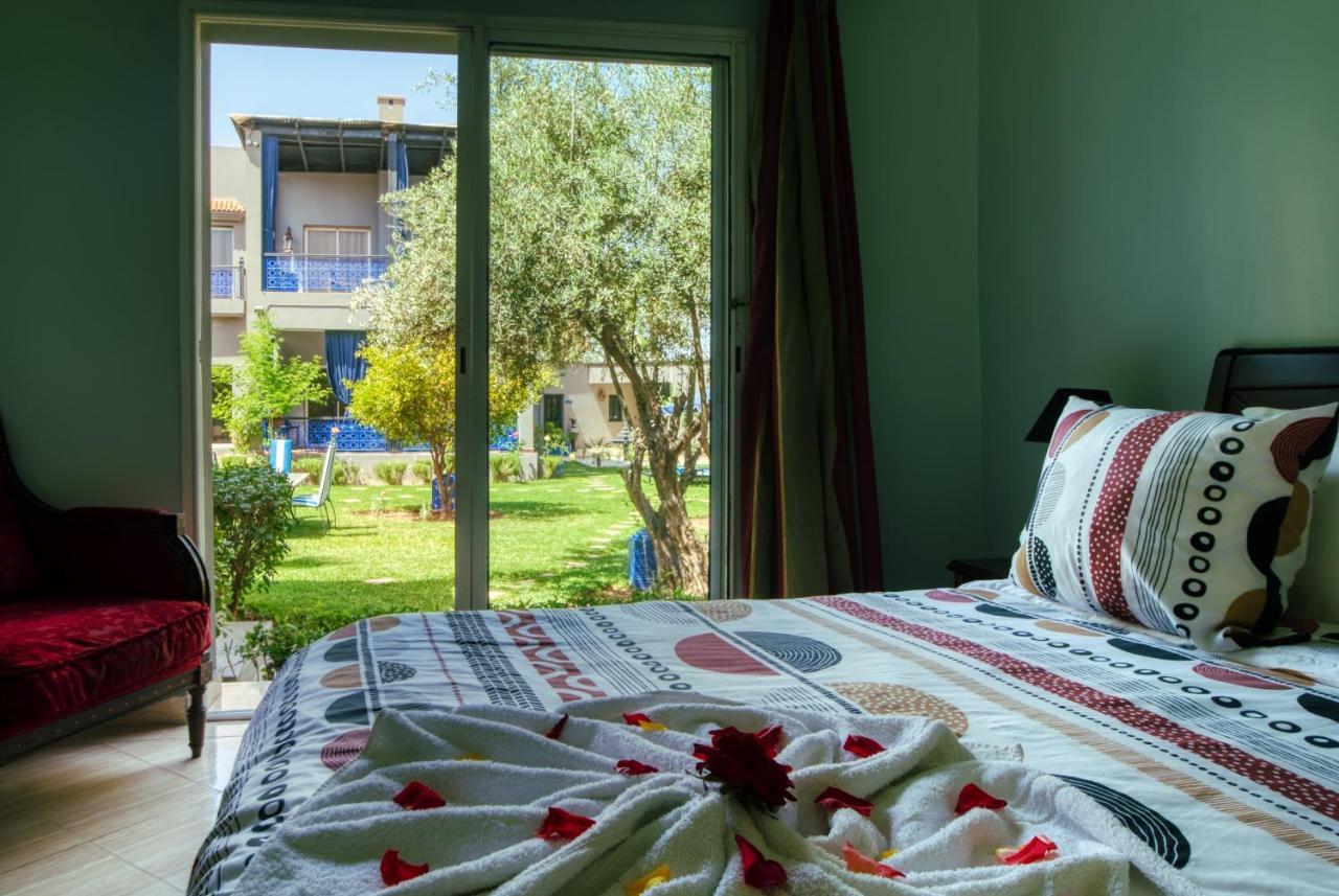 Villas 95 Appart'Hotel Lagouassem Экстерьер фото